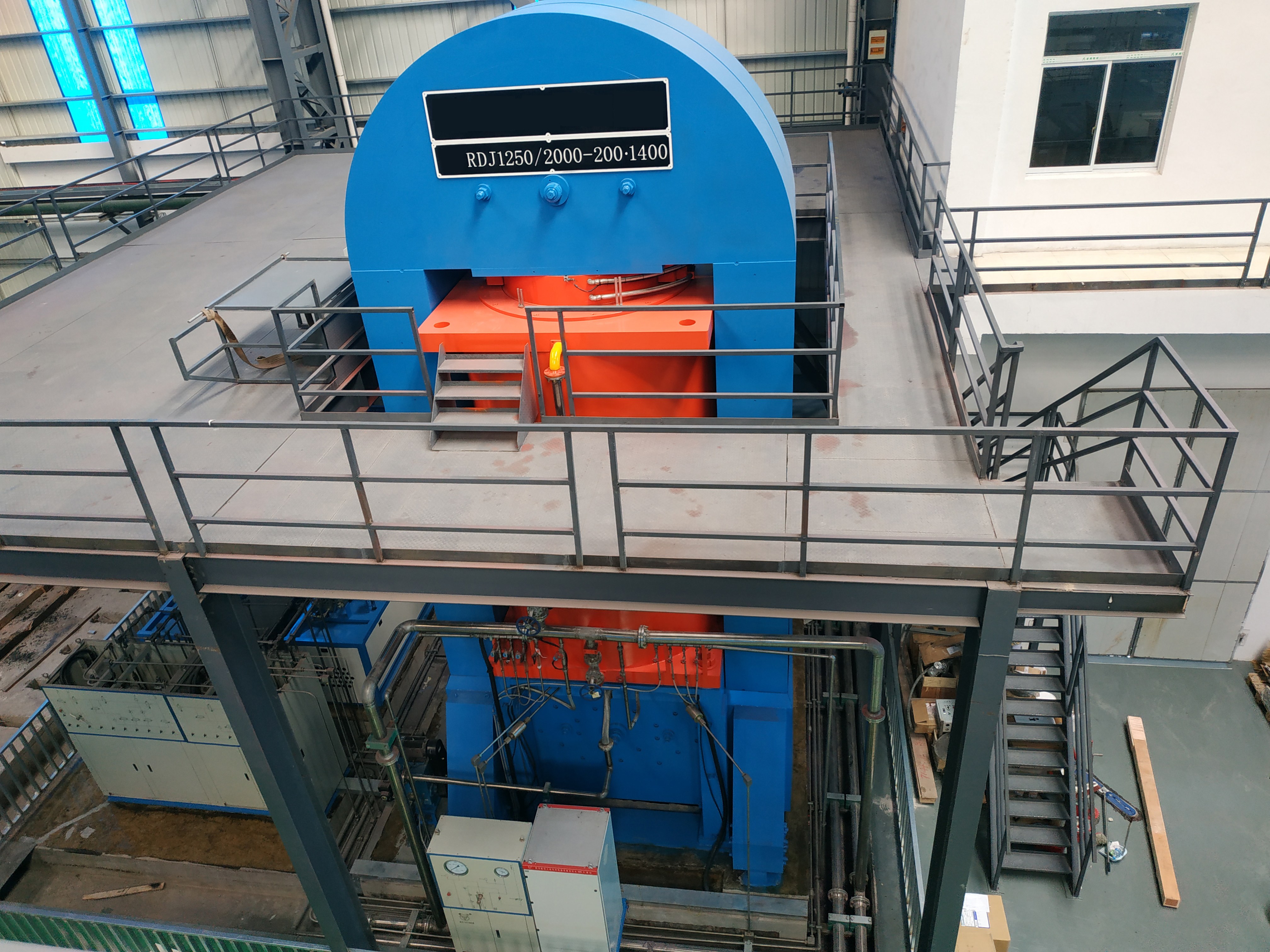 CADERA D1250 X H2000/200MPA-1400℃