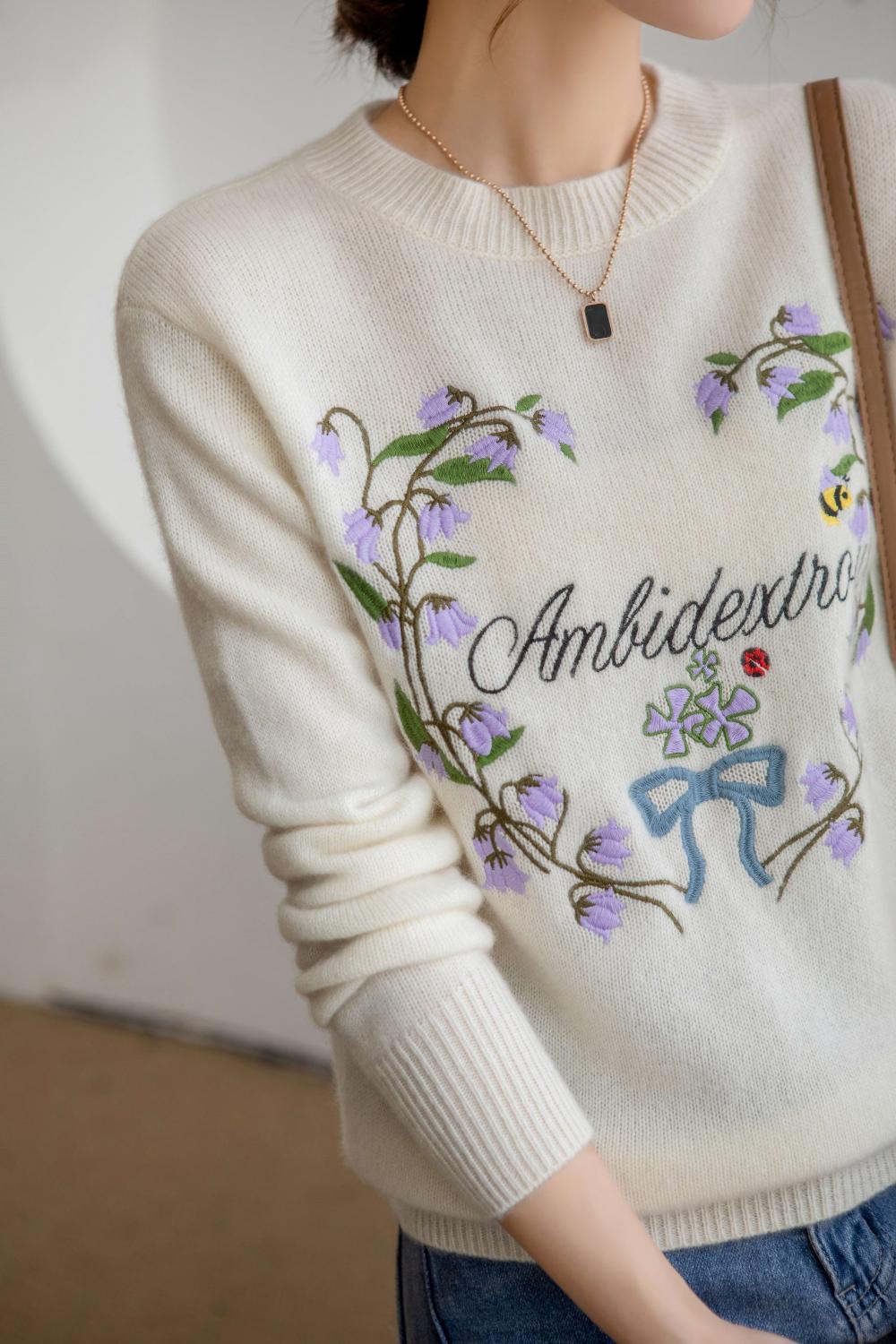 Fashion women's high quality embroidered cashmere sweaters