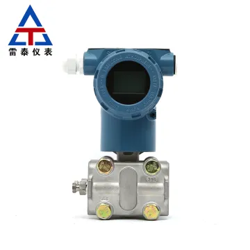 Capacitor differential pressure transmitter