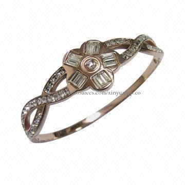 Shiny Stainless Steel Bangle with Rose Gold Plating