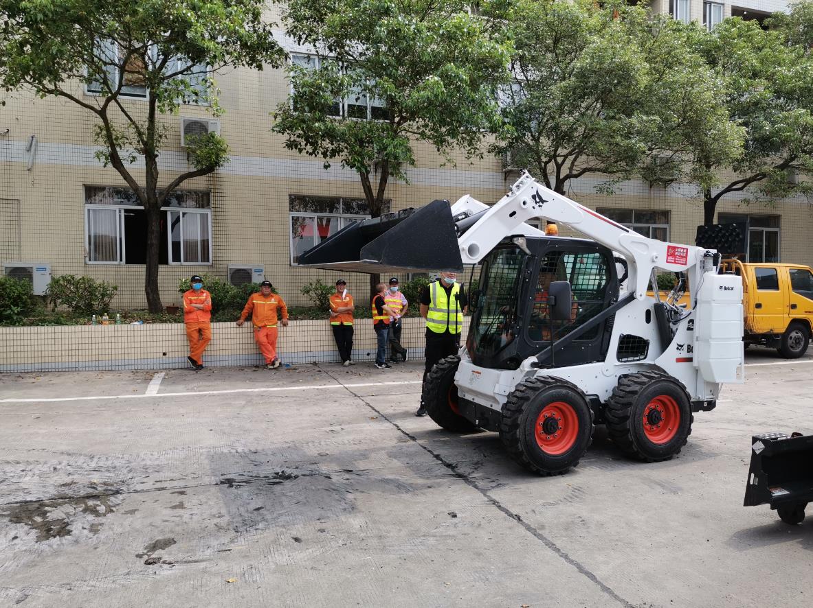 Bobcat S650 Skid Steer Loader delivered to Foshan Highway Management Station