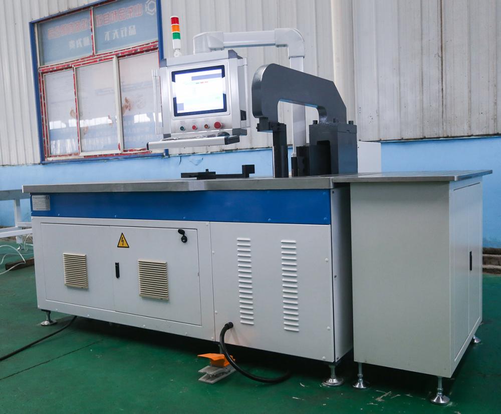 Professional Busbar Bending Machine