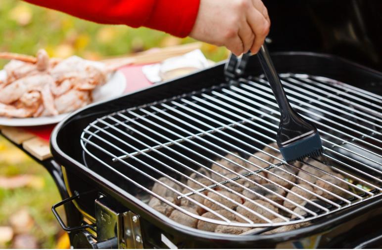 Oil your grill grate