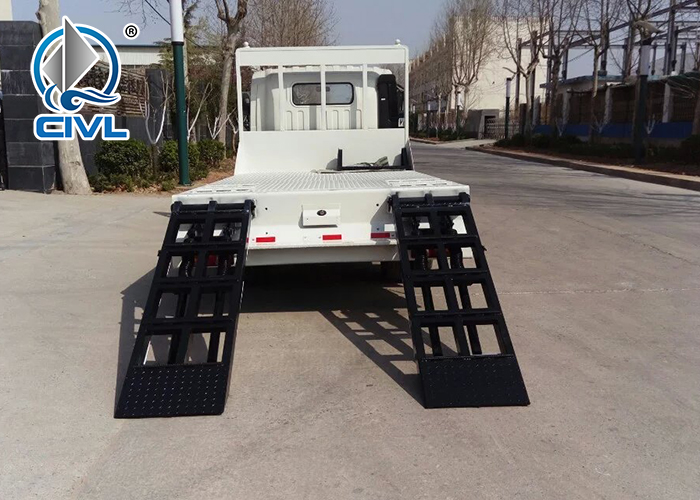 4x2 Light Flatbed Truck 3