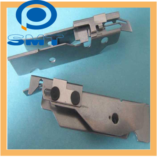 KW1-M1177-00X MAIN ARM YAMAHA CL8MM FEEDER PART