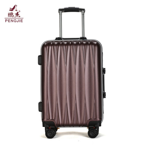 100% Polycarbonate shell strong hard travel luggage