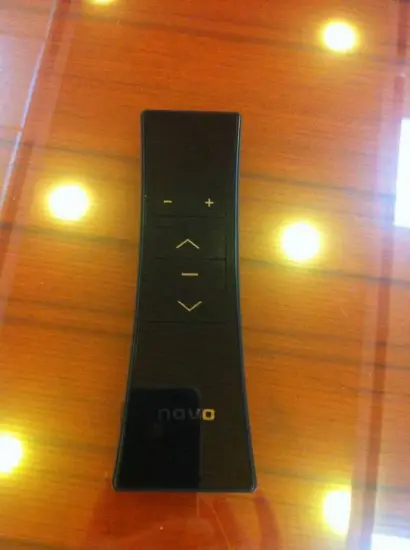 Motorized curtain motor /venetian blind &tubular motors 10km wireless transmitter and receiver - remote control /transmitter