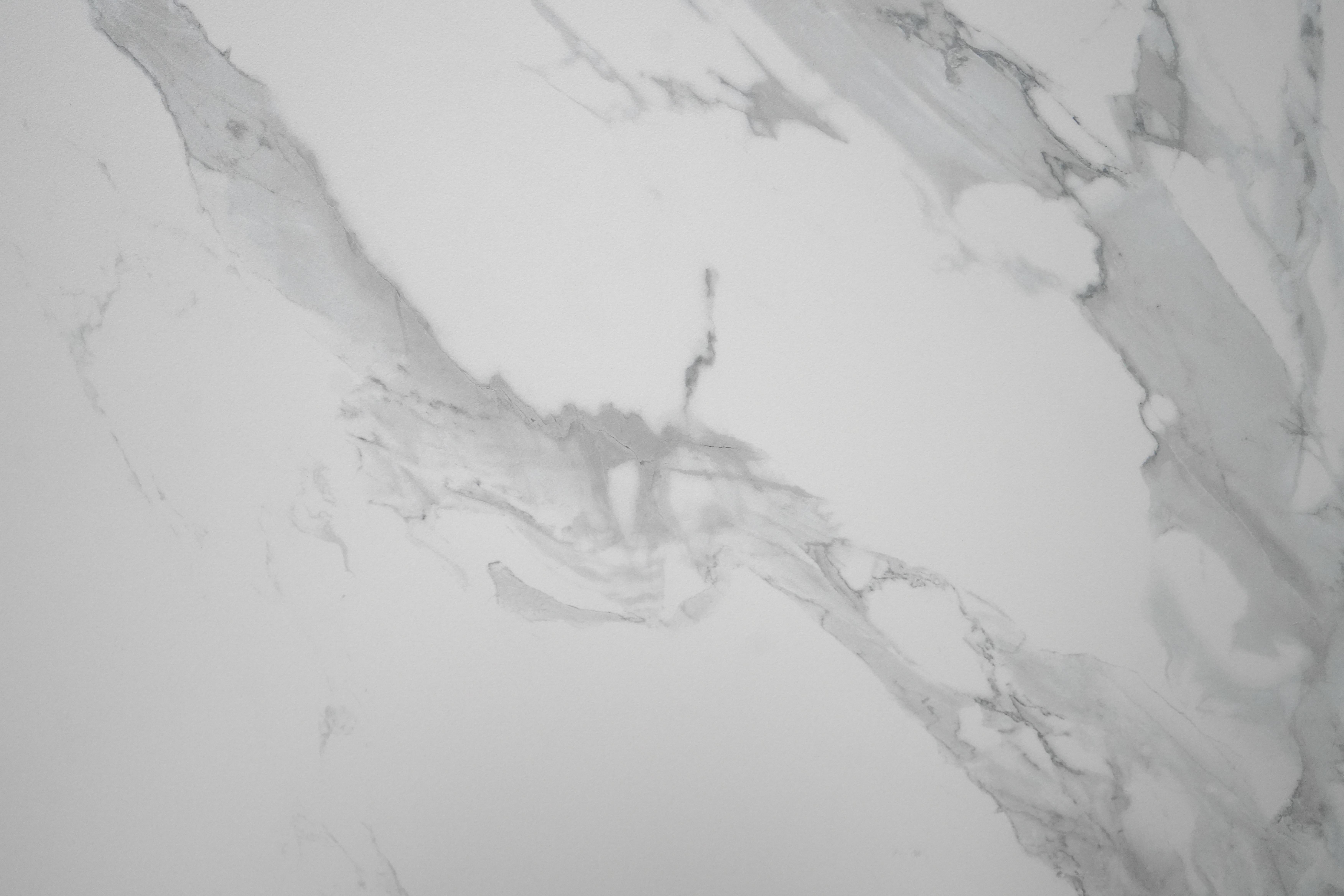 น้ำตกหินเผาสีขาว