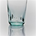 Ręcznie wysadzony zielony bąbelkowy szklany szklany szklany kubek