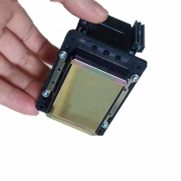 Assy Head Inkjet VS-640 Made In Japan" could be shortened to "VS-640 Assy Head Inkjet Made In Japan" as a title for a search engine. However, if we need to make it more concise while retaining key information, "VS-640 Assy Head Inkjet Japan" would be suit