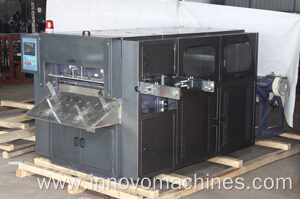 Roller paper die-cutting machine