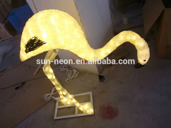 pink flamingo decorations