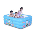 Pequena piscina infantil de 150 cm de PVC