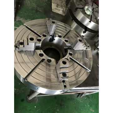 Independent Four jaw  lathe chuck