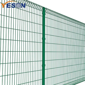 China Suppliers Galvanized Roll Top BRC Fence Panels