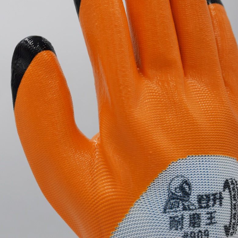 Protective gloves
