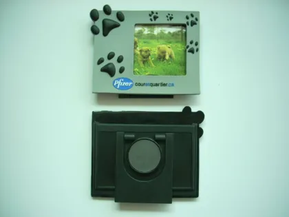 high sale standard design embossing funny tom and jerry 2D engraved rubber frame photoes