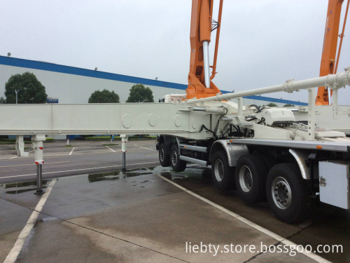 Hot Sale Chinese Heavy Duty ZOOMLION 63X-6RZ Concrete Pump
