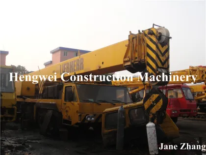 USED TRUCK CRANE LIEBHERR LTM1025