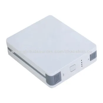 2014 Hot Sell Power Bank with 8,400mAh Capacity, 5V Voltage