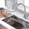 Líder de la industria recientemente desarrollado Faucet de cocina SS304