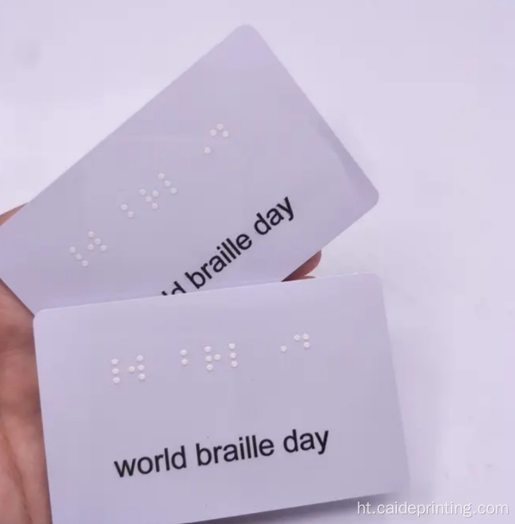 Kat kado NFC Braille pou moun ki avèg