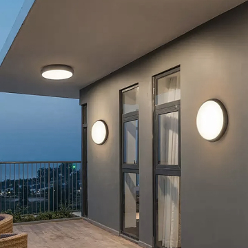 Toppo Luminaire Exterieur Gamma Bulkhead Light: IP65 Classé la lumière murale LED avec capteur de mouvement