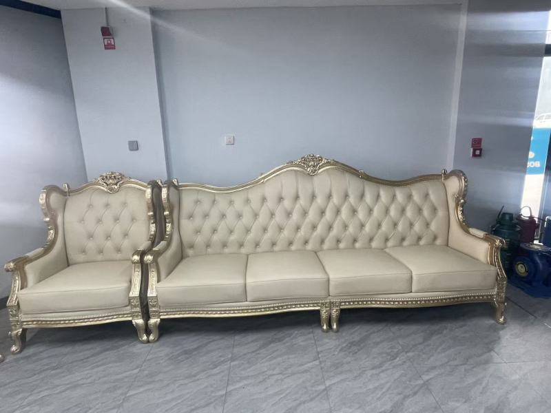 Luxury European-Style Sofa for Modern Living Rooms