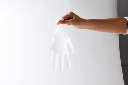 Disposable personal protective gloves