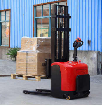 JAC 1,4 tonnellate di camion e stacker Electric Reach: una guida completa