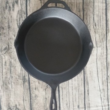 Pre-seasoned cast iron skillet,cast iron cookware