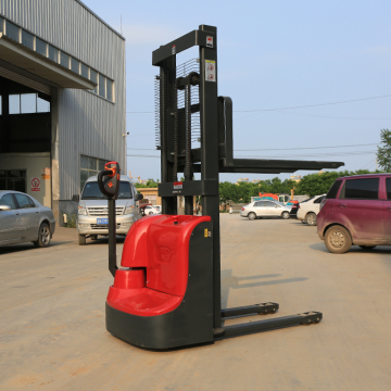 Factory Price 2T Self Loading Portable Forklift electric Stacker Stock