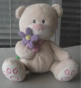 Beige mother hand bouquet gift plot