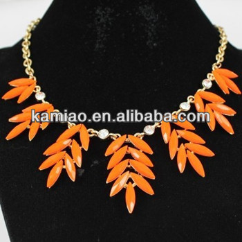 2014 jewelled leaf pendant handcuff elegant collar necklace