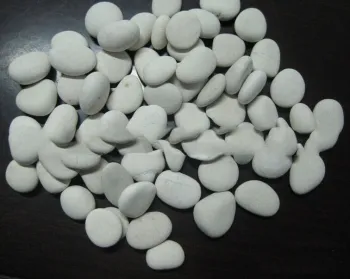 Free sample cheap price white indonesia pebble stone
