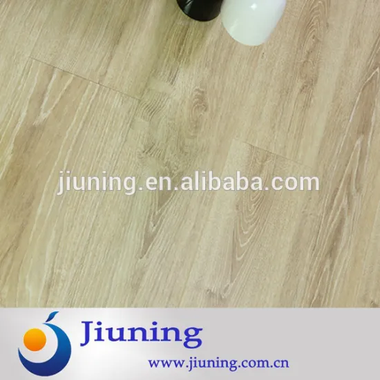 Wholesale HDF Wooden Register Embossed Laminated Laminate Flooring