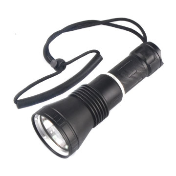 Scuba Diving Flashlight: The Albatross DF70 - A Powerful 3200LM Rechargeable Waterproof Torch