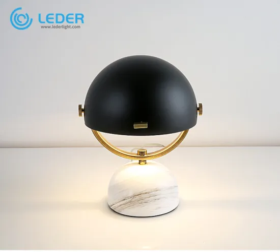 LEDER Indoor Metal Table Lamps