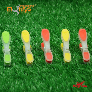 Multicolor Useful Plastic Clothes Pegs