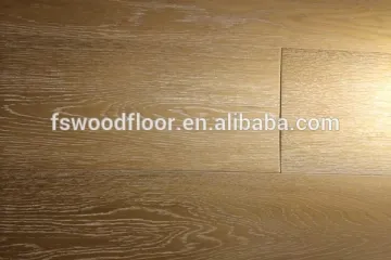 wire brushed oak engineered wood flooring