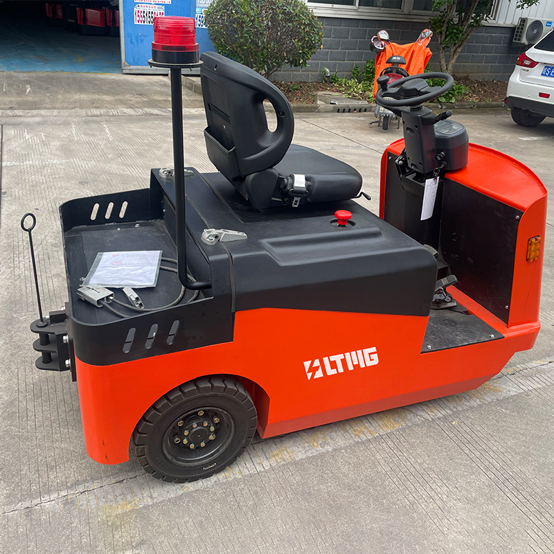 Electric Warehouse Tow Tractor - 4 Ton Capacity