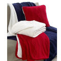 Cavo retromarcia con Sherpa Throw e cuscino Set in maglia