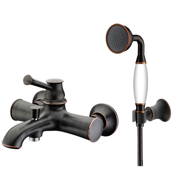 Wall Mount Single Handle Bathtub Faucets With Sprayer