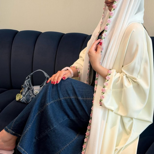 ست ژاکت کش باف پشمی نواری گلدار