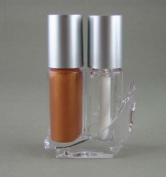 long lasting lip gloss