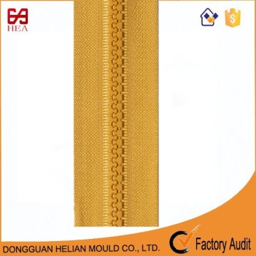 Hot sale cheap price long chain plastic zipper