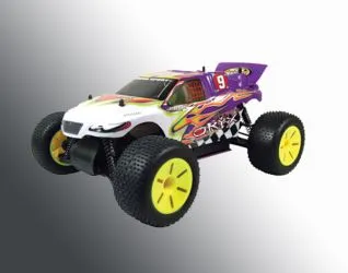 1:10th scale 4WD nitro powered truggy