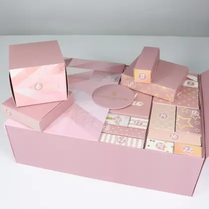 A set makeup advent calendar box eyelash box