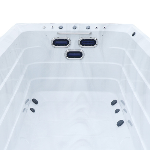 Outdoor Single Zone swim spa with Heat pump