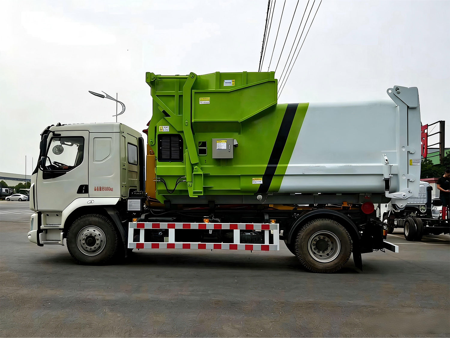 truck for junk removal